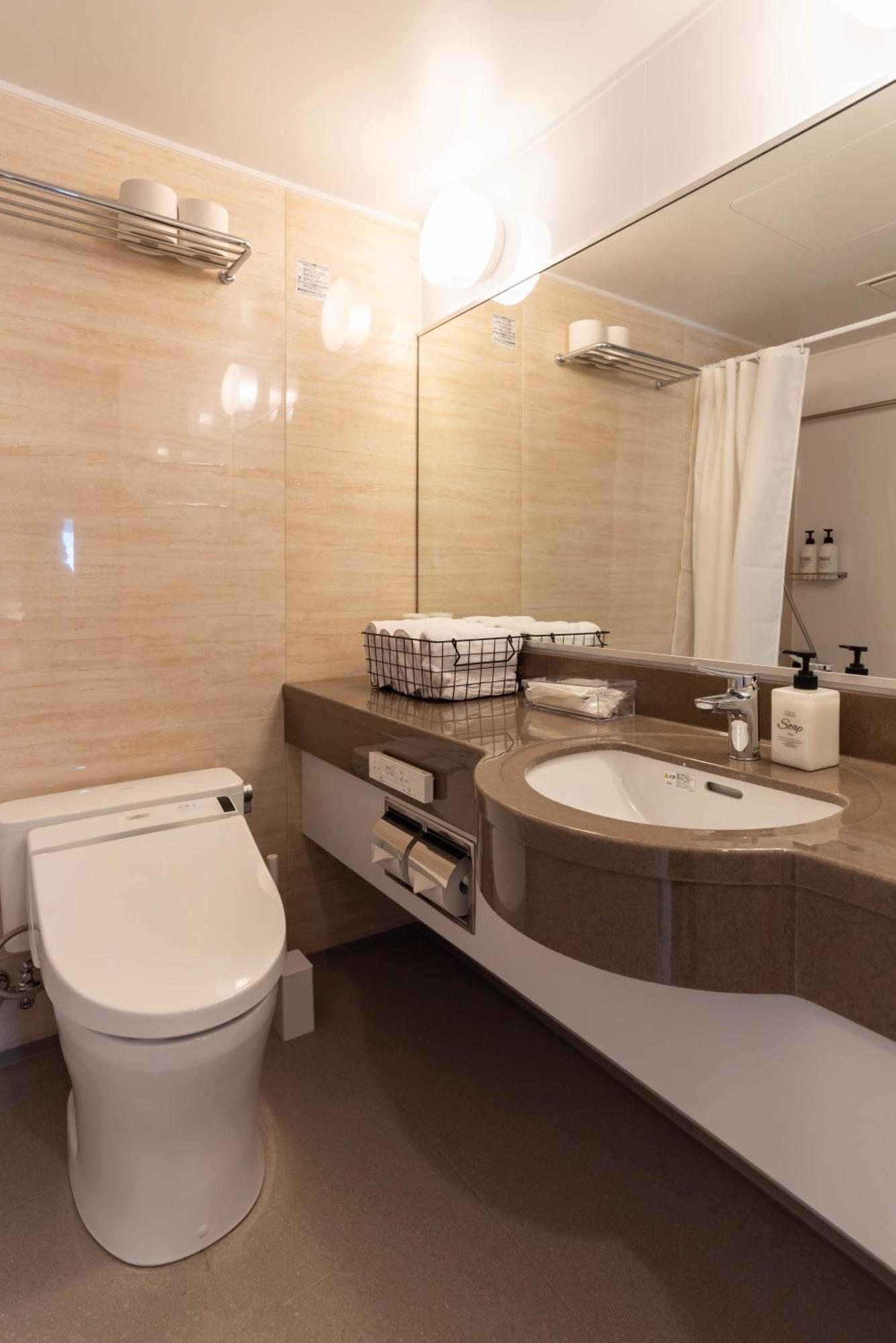 Bijou Suites Vogue Osaka Rum bild